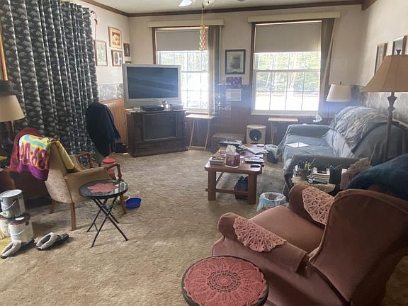 2nd image of 8810 Woodbridge Dr