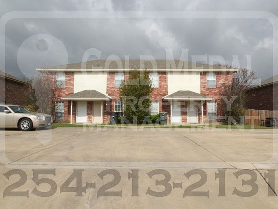 1st image of 4409 Deek Dr APT A