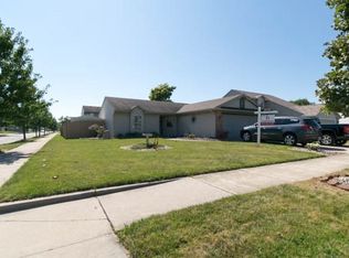 601 Bradfield Dr, Fort Wayne, IN