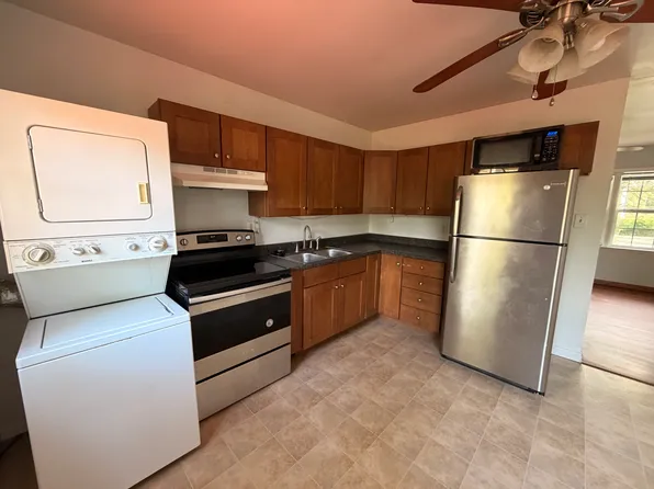 1905 Alton Dr, Champaign, IL 61821