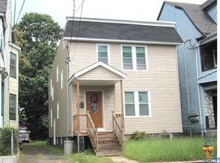 83 Rose Ter, Newark, NJ 07108