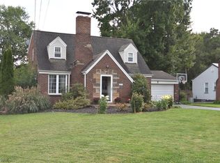 2203 Venloe Dr, Youngstown, OH 44514