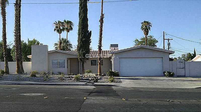 1st image of 4708 Pennwood Ave