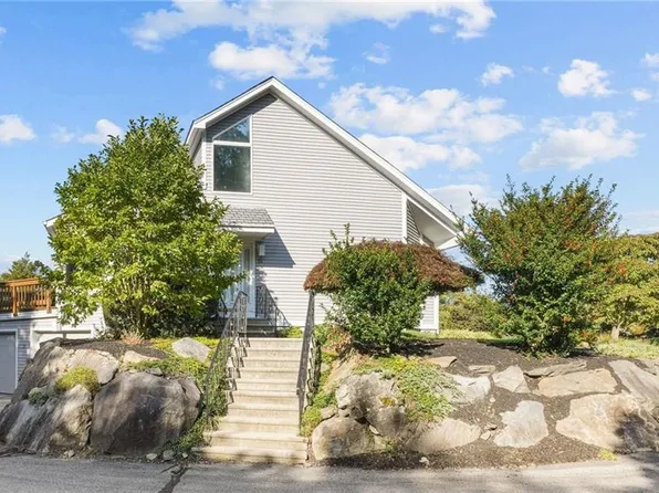 29 Oceanwoods Dr Unit 29, North Kingstown, RI 02852