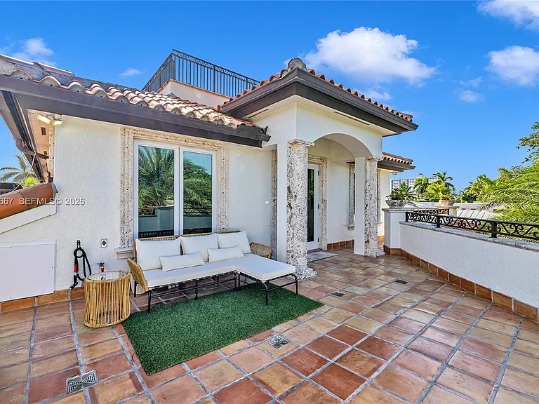 625 Poinciana Dr — Photo 49