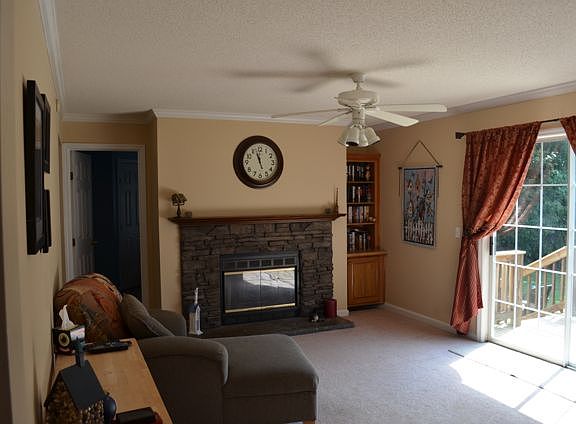 5th image of 1555 Oak Breeze Dr