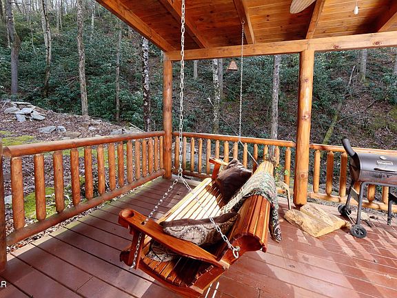 3rd image of 3030 Brothers Way