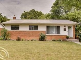 31510 Haldane St, Livonia, MI 48152