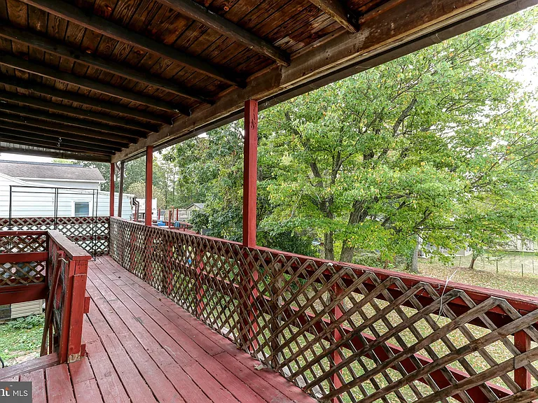 212 Beaver Rd #1 — Photo 10