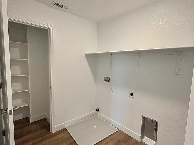 15904 Bandon Ln — Photo 15