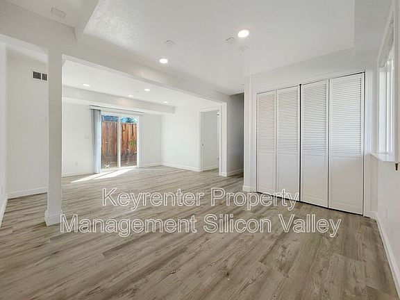 3rd image of 1102 Audrey Ave Unit C