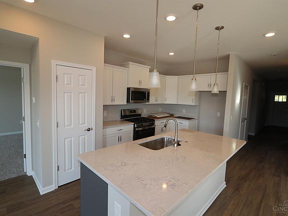 5th image of 4865 Osprey Pointe Dr #30