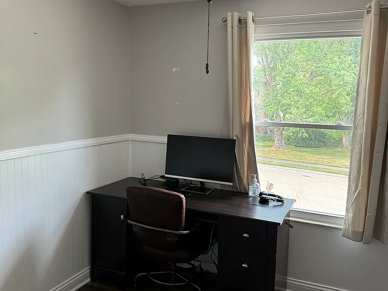 115 Heston Dr — Photo 16