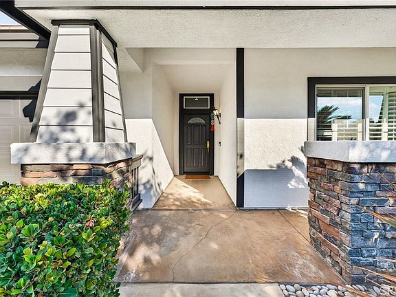 2nd image of 11869 Greenbluff Way