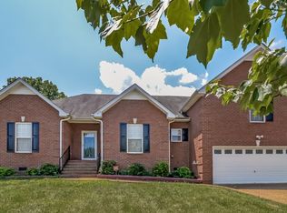 517 Johnstown Dr, Smyrna, TN 37167