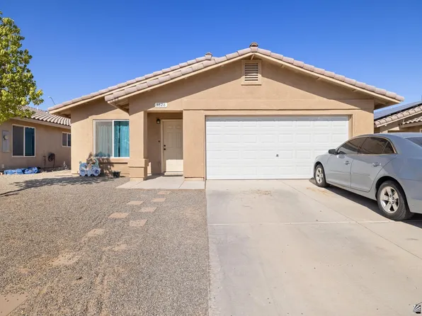 3828 S Desert Oasis Dr, Yuma, AZ 85365