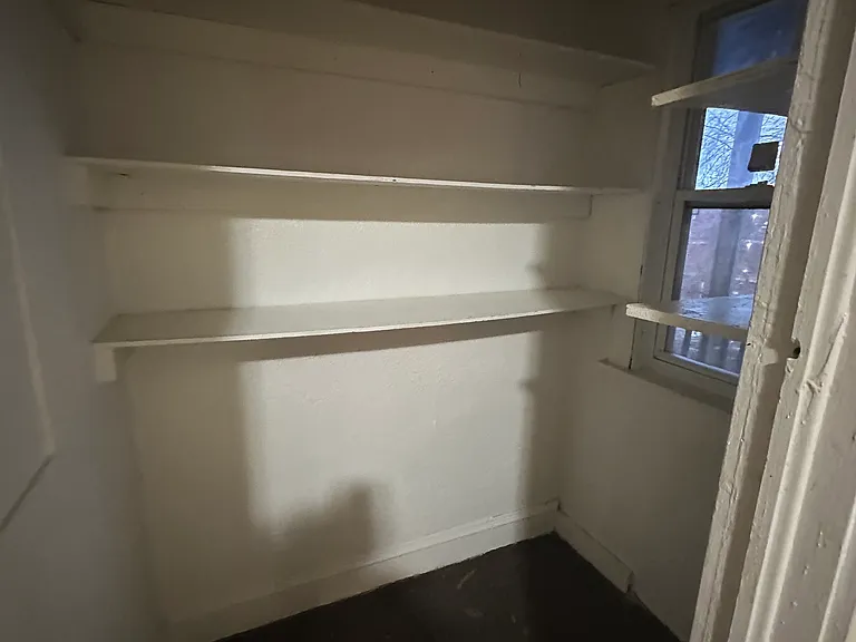 905 Park St #C-4 — Photo 8