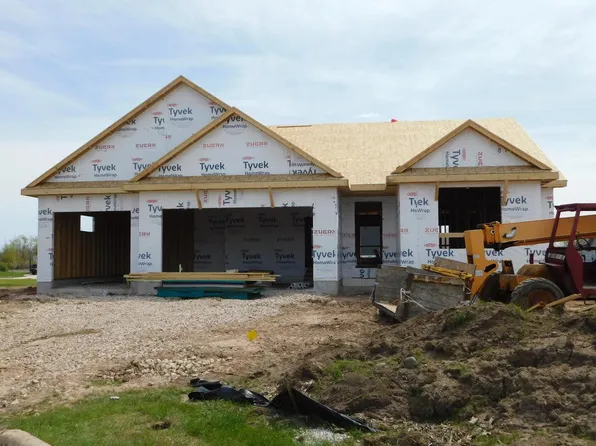 961 Horseshoe COURT, Belgium, WI 53004