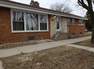 3222 N Mobile Ave, Chicago, IL 60634