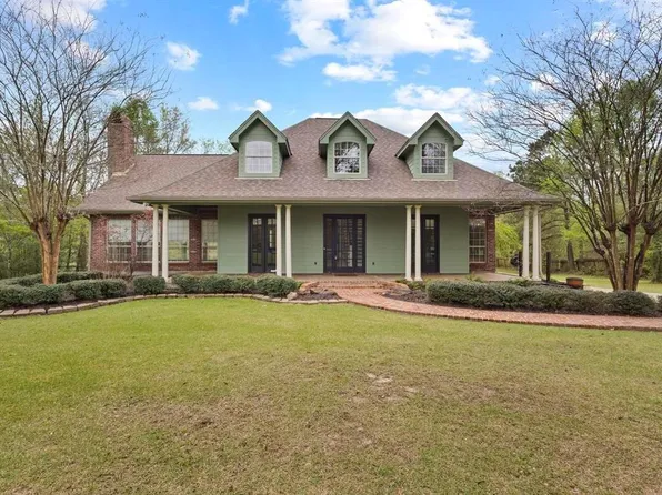 1801 Cub Trl, Orange, TX 77632