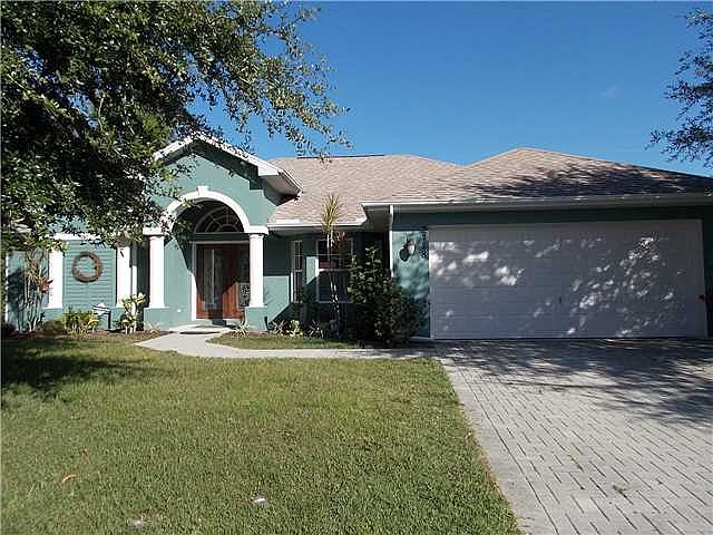 1st image of 2778 SE Buccaneer Cir