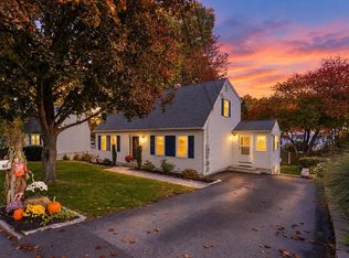 43 Jonathan Lane, Manchester, NH 03104