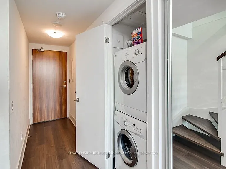 111 Saint Clair Ave W #928 — Photo 7