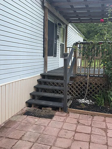 18201 Sharon Dr Photo 1