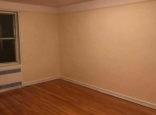 10-12 Nameoke St #4H, Far Rockaway, NY 11691