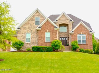 18705 Weymuth Ln, Louisville, KY 40245