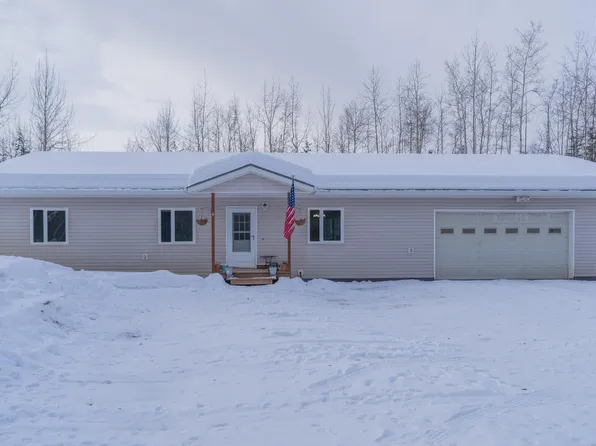 3415 Our St, North Pole, AK 99705