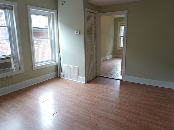4th image of 444 W Bringhurst St #3