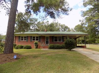 304 Beechwood Cir, Greenwood, SC 29646