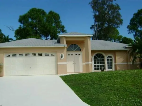 8149 Pennsylvania BLVD, FORT MYERS, FL 33967