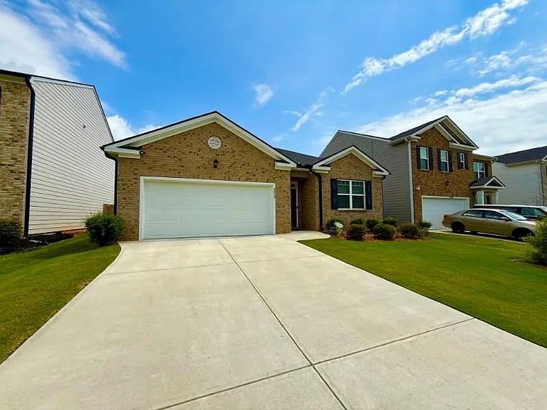 2015 Waycross Ln — Photo 6