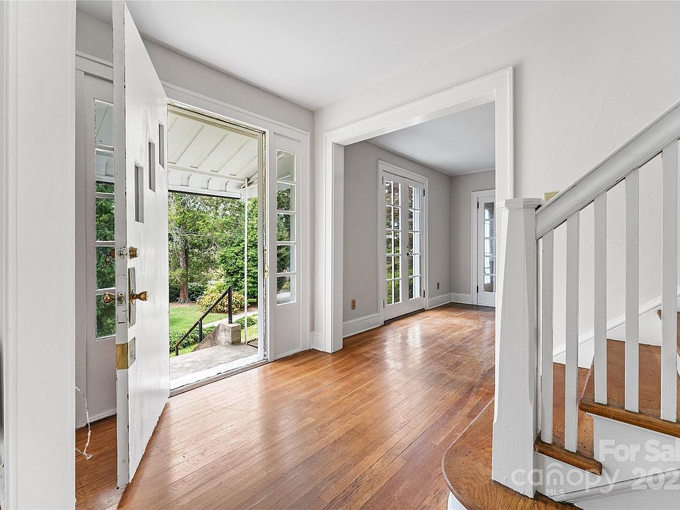 213 Forest Hill Dr, Asheville, NC 28803 | Zillow