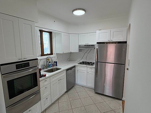 2nd image of 20-37 37th St #2