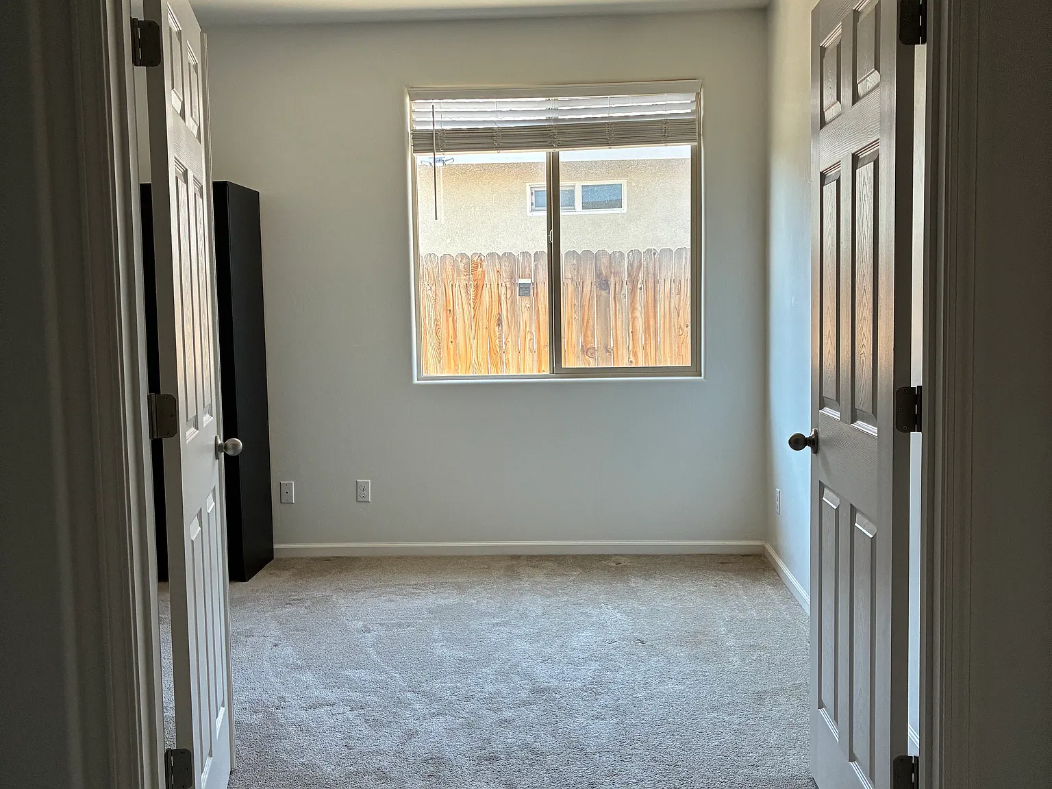 312 Hammersmith Dr — Photo 4