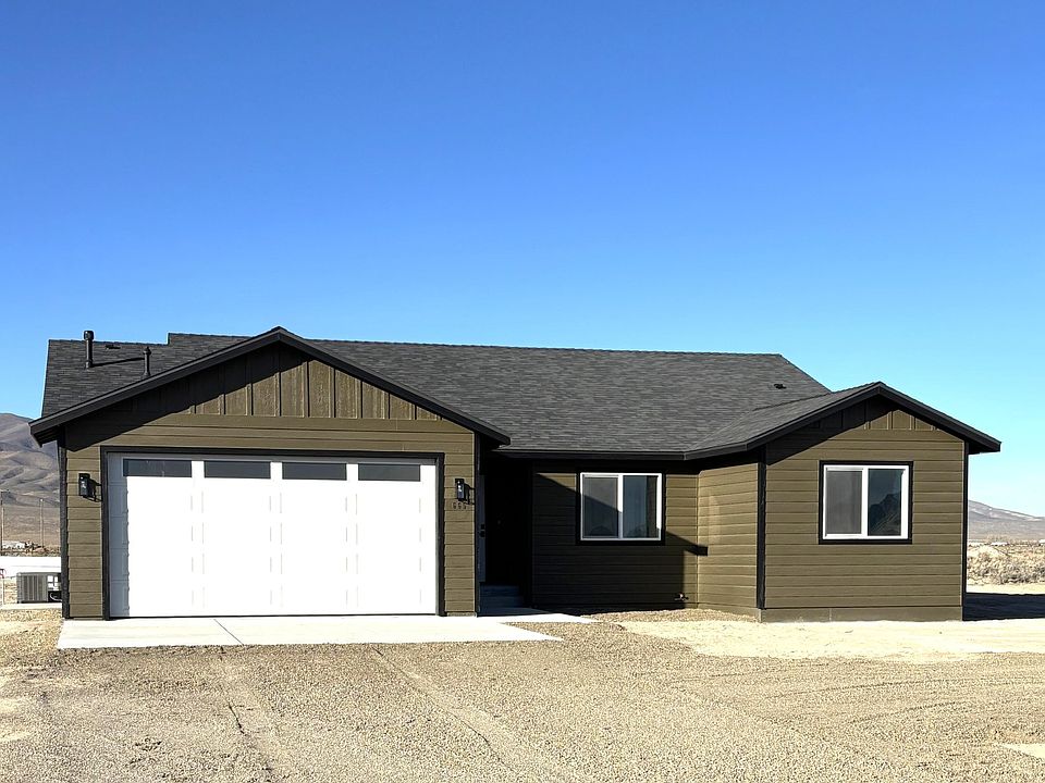 1st image of 665 Emerald Ln