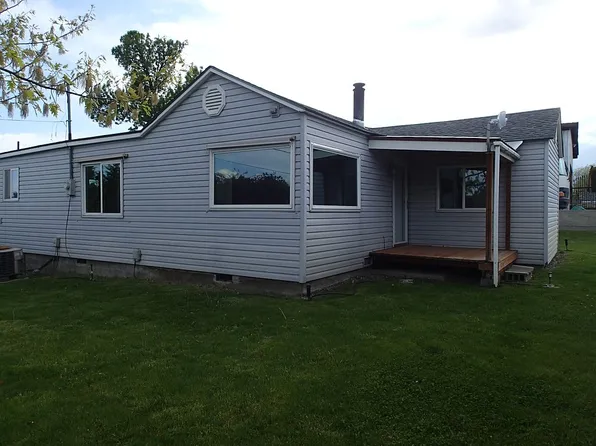 14730 Douglas Rd, Yakima, WA 98908