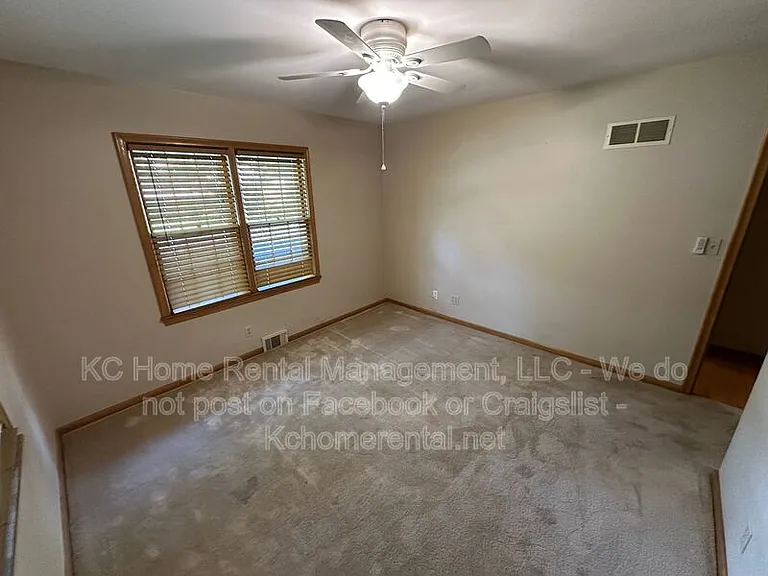 5423 Ballentine St — Photo 28