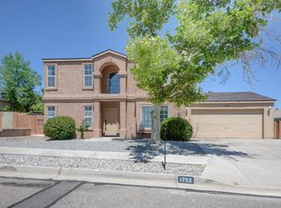 1752 Blueberry Dr NE, Rio Rancho, NM 87144