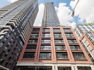 55 Mercer St #2807, Toronto, ON M5V 1H3
