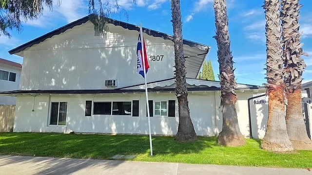 1807 W Sumac Ln #C6 — Photo 10