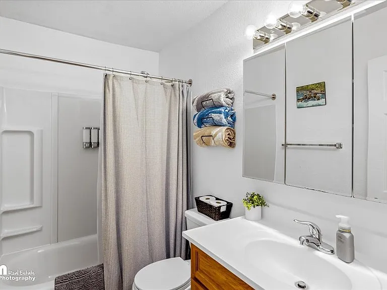 17332 Coronado Rd #1 — Photo 8