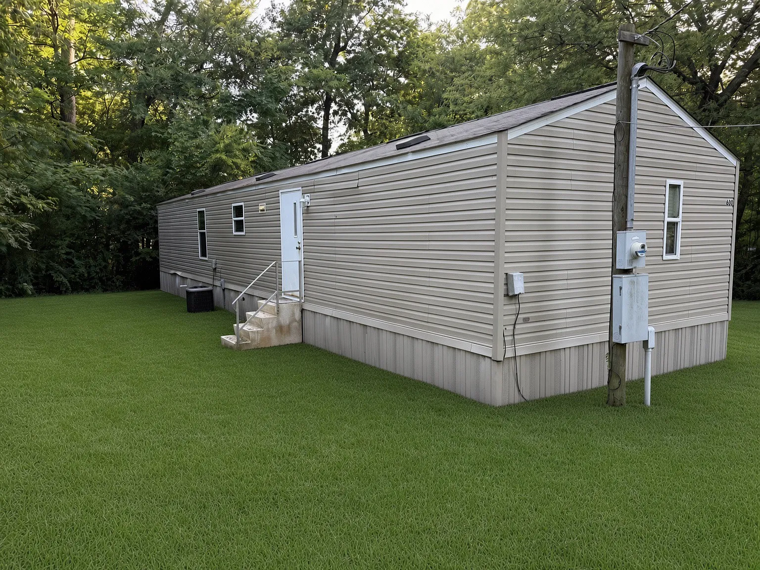 2 bed, 896 sqft, $1,150 — Photo 4