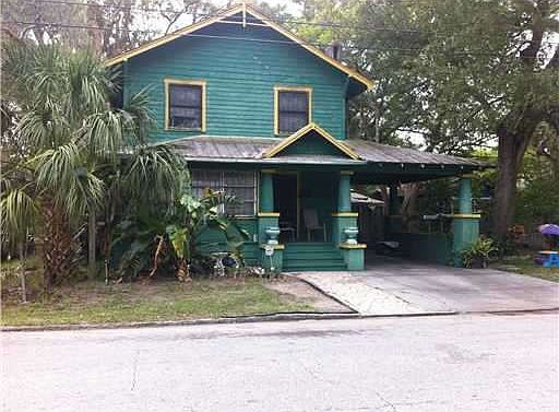 2nd image of 976 12th Ave S