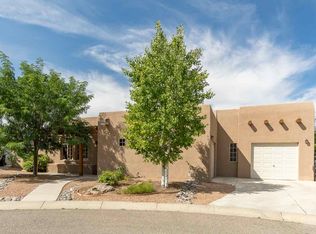 4311 Sleeping Bear Ln, Santa Fe, NM 87507