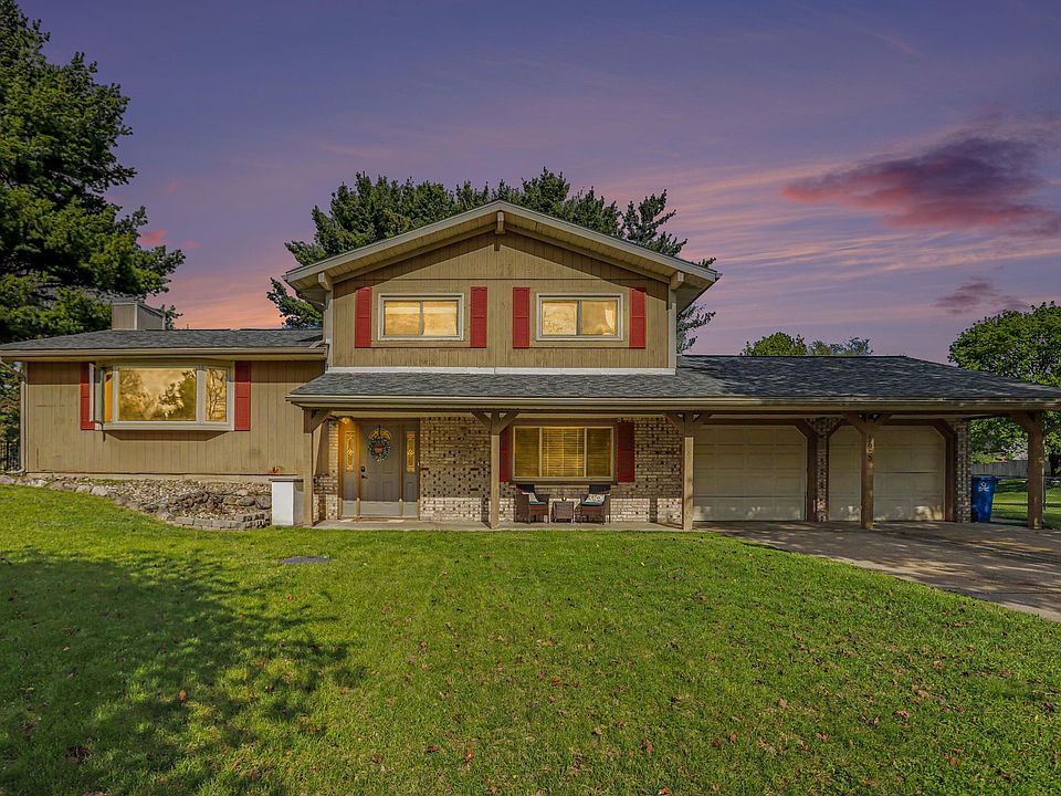 1st image of 125 Shadowood Ln