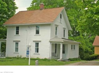 19 Pleasant St, Woodbury, CT 06798